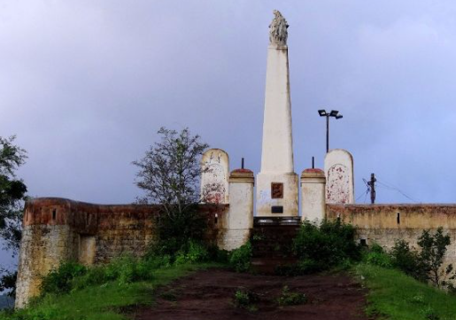 Char Bhinti Hutatma Smarak, Satara, Maharashtra - Vushii.com Char Bhinti Hutatma Smarak, Satara, Maharashtra - Vushii.com